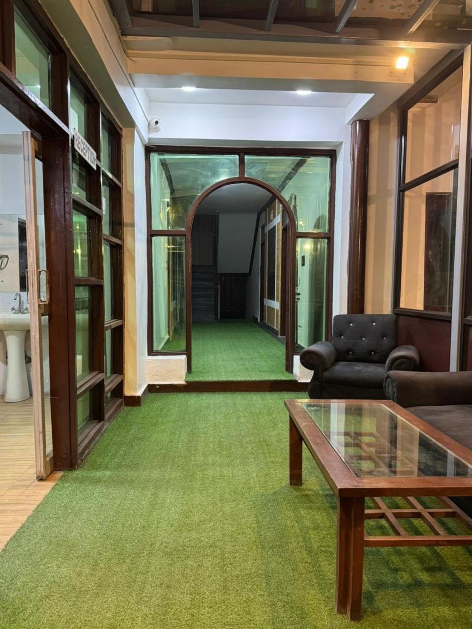 Hotel The Casa Srīnagar 外观 照片
